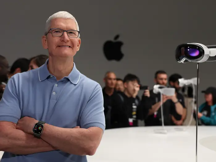 Douglas Harrington, CEO of Apple